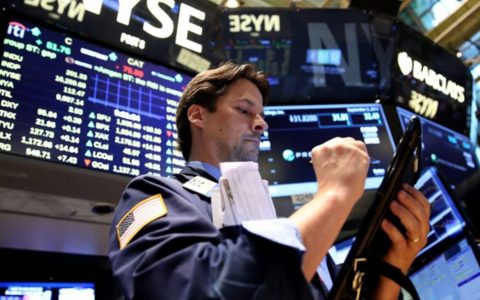 期货直播公司推荐女生